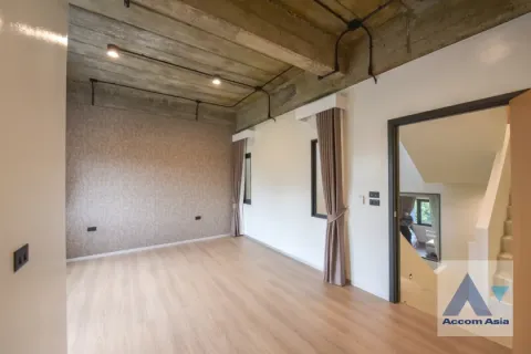 Haus in Samut Prakan, Thailand 5 Schlafzimmer № 216963 - Foto 15