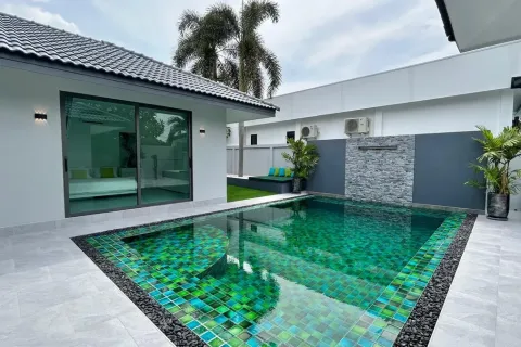 Casa de 3 dormitorios en Pattaya, Tailandia № 210931 - foto 30