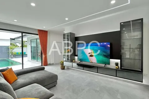 Casa de 3 dormitorios en Pattaya, Tailandia № 210931 - foto 6