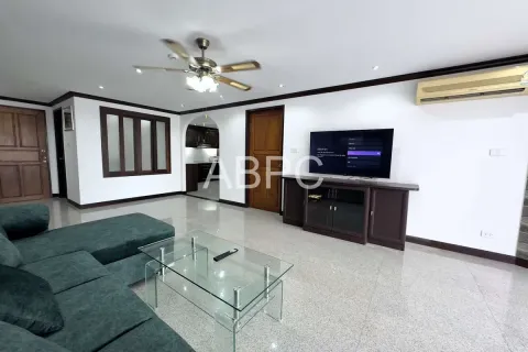 Condominio de 2 dormitorios en Jomtien Beach, Pattaya, Tailandia № 210932 - foto 4