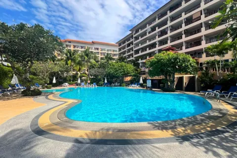 Condominio de 2 dormitorios en Jomtien Beach, Pattaya, Tailandia № 210932 - foto 20