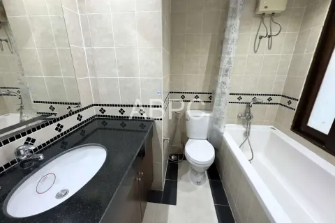 Condominio de 2 dormitorios en Jomtien Beach, Pattaya, Tailandia № 210932 - foto 18