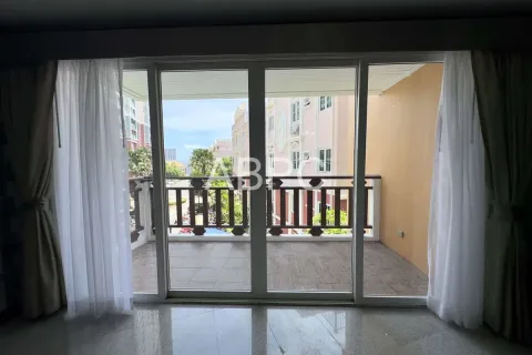 Condominio de 2 dormitorios en Jomtien Beach, Pattaya, Tailandia № 210932 - foto 6