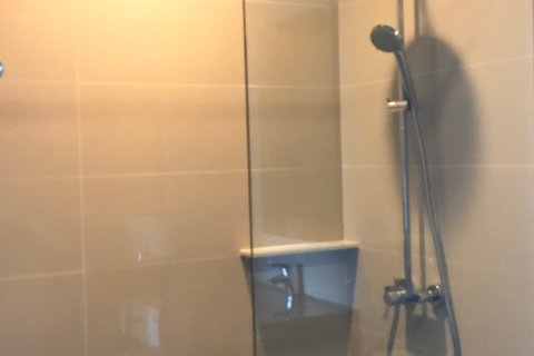 Кондоминиум с 2 спальнями в Бангкоке, Таиланд № 143295 - фото 13