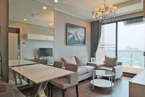 Кондоминиум с 2 спальнями в Бангкоке, Таиланд № 143291 - фото 2