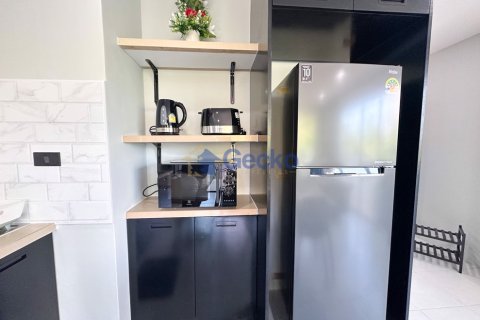 Condominio de 1 dormitorio en Pattaya, Tailandia № 209376 - foto 10