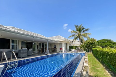 Chalet de 3 dormitorios en Hua Hin, Tailandia № 221860