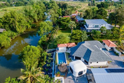 Villa in Pran Buri, Thailand 4 Schlafzimmer № 221861 - Foto 3