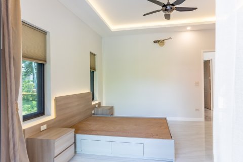 Villa in Pran Buri, Thailand 4 Schlafzimmer № 221861 - Foto 26