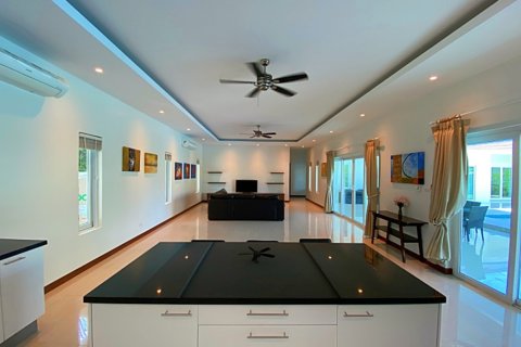 Villa in Cha-am, Thailand 4 Schlafzimmer № 221856 - Foto 20