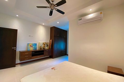 Villa in Cha-am, Thailand 4 Schlafzimmer № 221856 - Foto 30