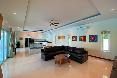 Villa in Cha-am, Thailand 4 Schlafzimmer № 221856 - Foto 23