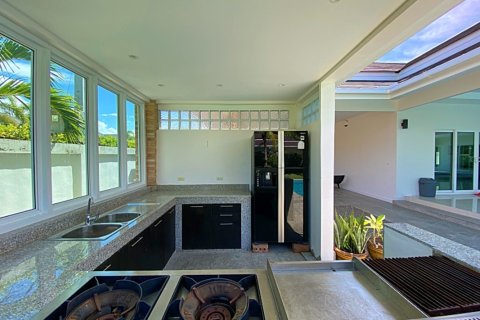 Villa in Cha-am, Thailand 4 Schlafzimmer № 221856 - Foto 11