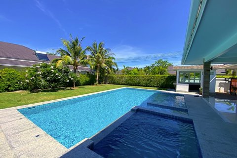 Villa in Cha-am, Thailand 4 Schlafzimmer № 221856 - Foto 8