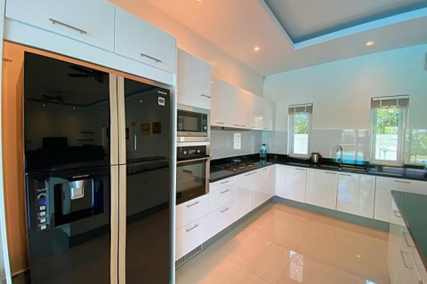 Villa in Cha-am, Thailand 4 Schlafzimmer № 221856 - Foto 19