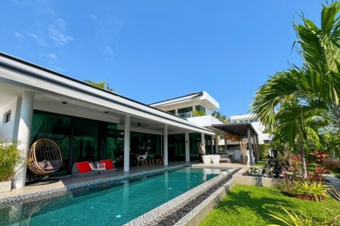 Chalet de 5 dormitorios en Hua Hin, Tailandia № 221857