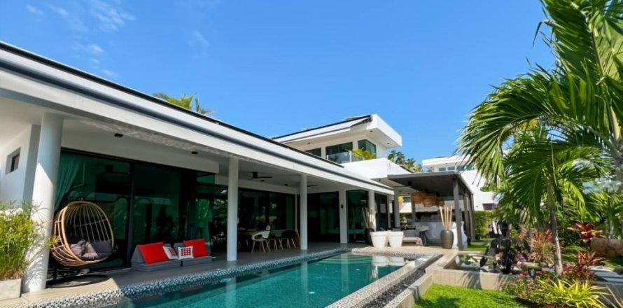 Villa in Hua Hin, Thailand 5 Schlafzimmer № 221857
