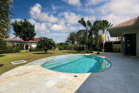 Villa in Sam Roi Yot, Thailand 3 Schlafzimmer № 221862 - Foto 6