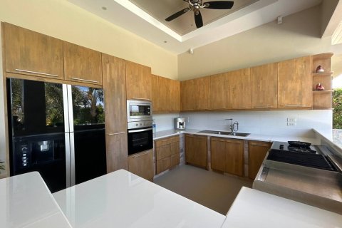 Villa in Sam Roi Yot, Thailand 3 Schlafzimmer № 221862 - Foto 30