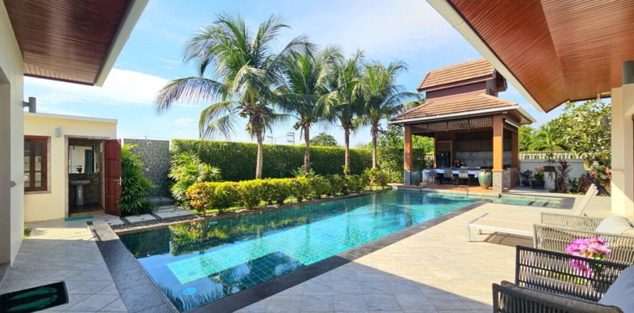 Villa in Hua Hin, Thailand 4 Schlafzimmer № 221859