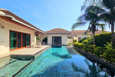 Villa in Hua Hin, Thailand 4 Schlafzimmer № 221859 - Foto 6