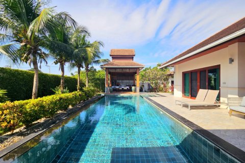 Villa in Hua Hin, Thailand 4 Schlafzimmer № 221859 - Foto 2