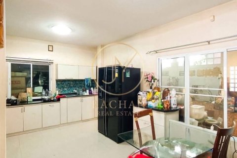 House in Bang Kruai, Thailand 3 bedrooms № 156910 - photo 10