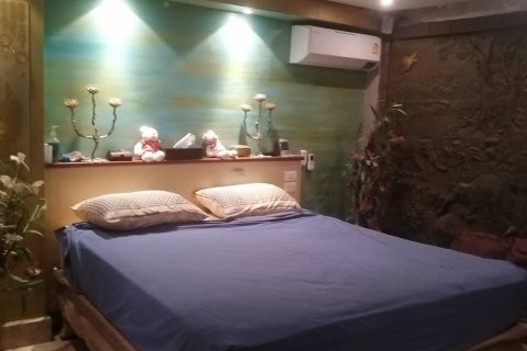 Studio dans le Condo à Chiang Mai, Thaïlande  № 156915