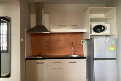 Condo in Watthana, Bangkok, Thailand, 2 bedrooms  № 156913 - photo 6