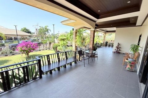 Villa à Cha-am, Thaïlande 3 chambres № 168941 - photo 6