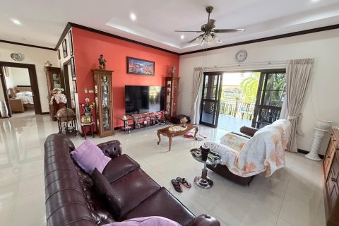 Villa à Cha-am, Thaïlande 3 chambres № 168941 - photo 15