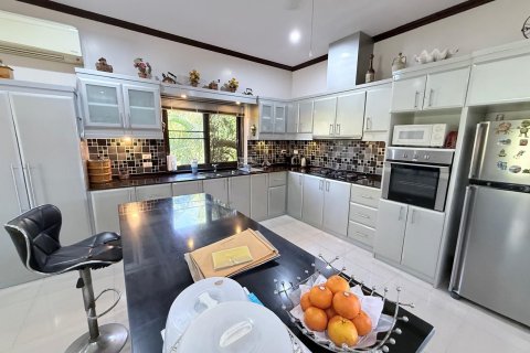 Villa à Cha-am, Thaïlande 3 chambres № 168941 - photo 14