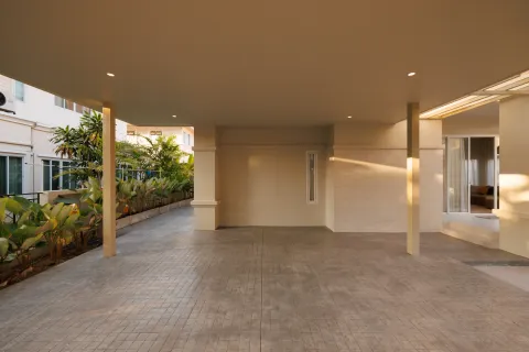 House in San Sai, Thailand 4 bedrooms № 168938 - photo 11