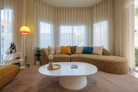 House in San Sai, Thailand 4 bedrooms № 168938 - photo 27