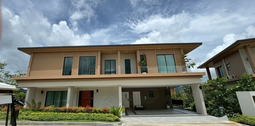 House in Krabi, Thailand 5 bedrooms № 168940