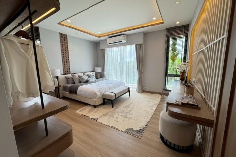 House in Krabi, Thailand 5 bedrooms № 168940 - photo 7