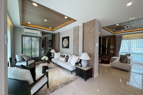 House in Krabi, Thailand 5 bedrooms № 168940 - photo 5