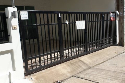 Townhouse in Lat Phrao, Bangkok, Thailand 3 bedrooms № 151567 - photo 7