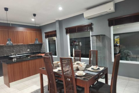 Вилла в Хуа Хине, Таиланд с 3 спальнями  № 151569 - фото 7