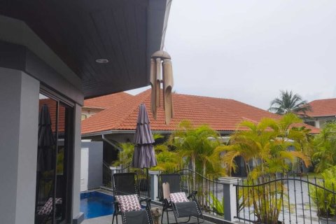 Вилла в Хуа Хине, Таиланд с 3 спальнями  № 151569 - фото 2