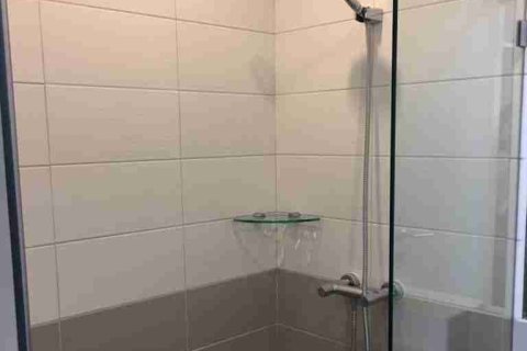 Condo in Bangkok, Thailand, 1 bedroom № 183477 - photo 9
