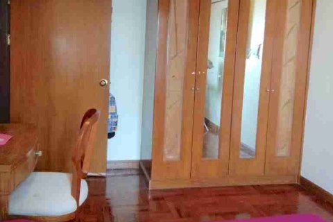 Condo in Bangkok, Thailand, 2 bedrooms № 183478 - photo 9
