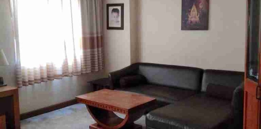 Condo in Bangkok, Thailand, 2 bedrooms № 183478
