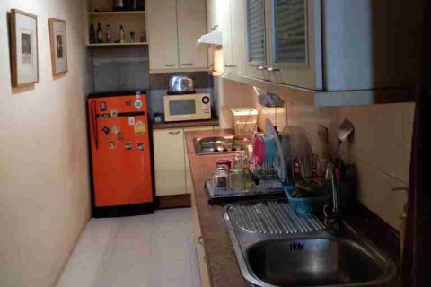 Condo in Bangkok, Thailand, 2 bedrooms № 183478 - photo 4
