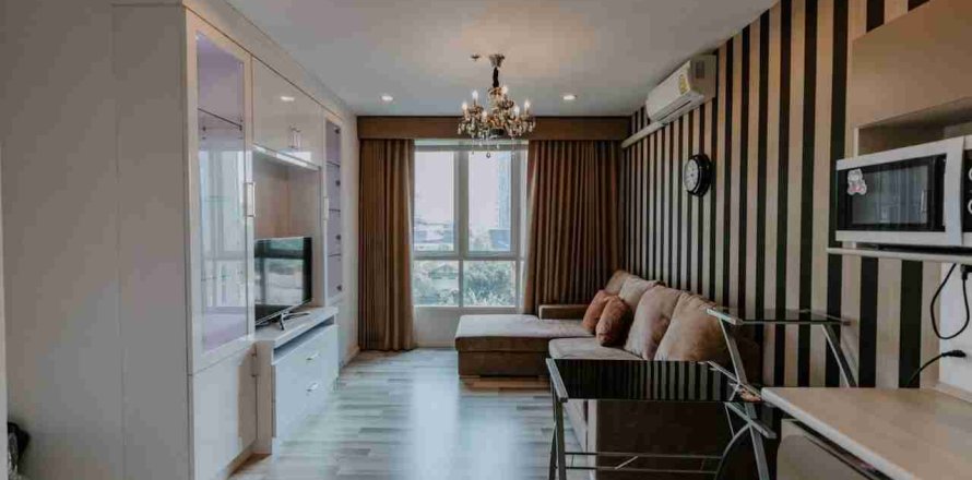 Condo in Thonburi, Bangkok, Thailand, 2 bedrooms  № 183475