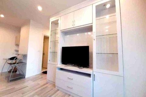 Condo in Thonburi, Bangkok, Thailand, 2 bedrooms  № 183475 - photo 5