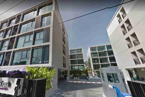 Condo in Bangkok, Thailand, 1 bedroom № 183474 - photo 3