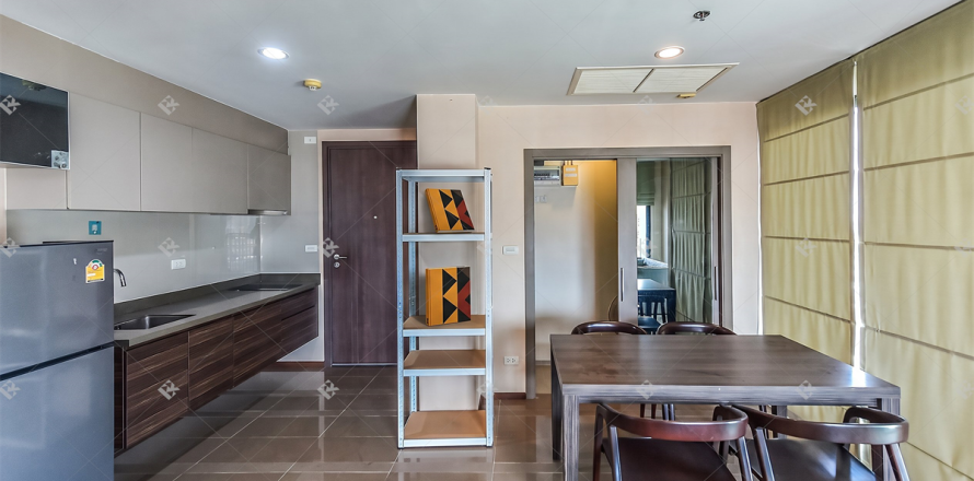 Condo in Bangkok, Thailand, 2 bedrooms № 209251