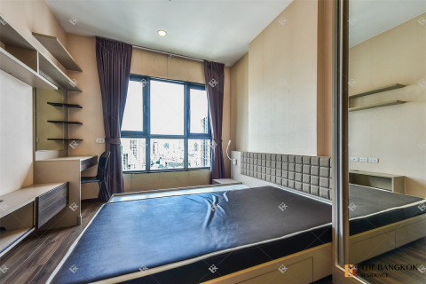 Condo in Bangkok, Thailand, 2 bedrooms № 209251 - photo 9