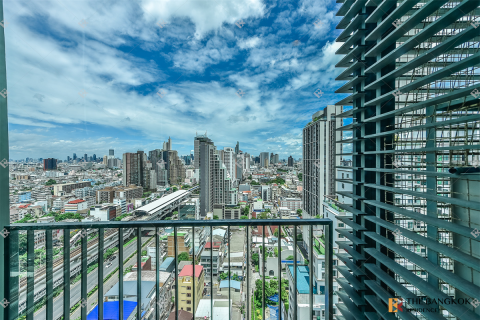 Condo in Bangkok, Thailand, 2 bedrooms № 209251 - photo 3